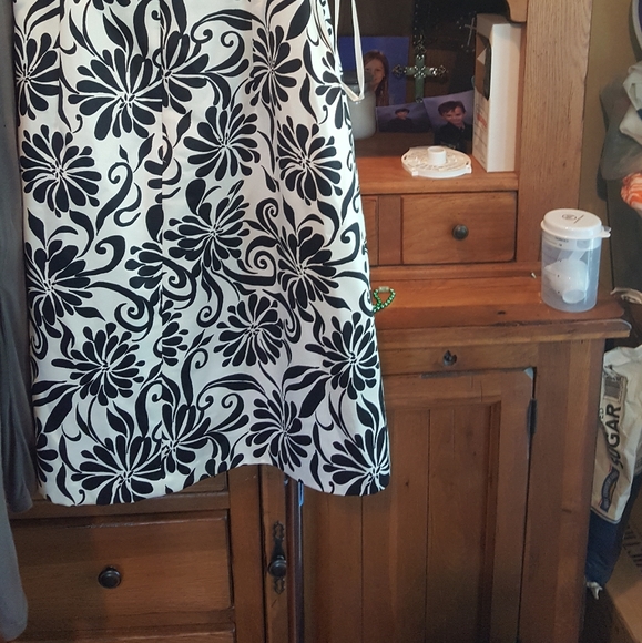 Jessica Howard Dress - Picture 2 of 5